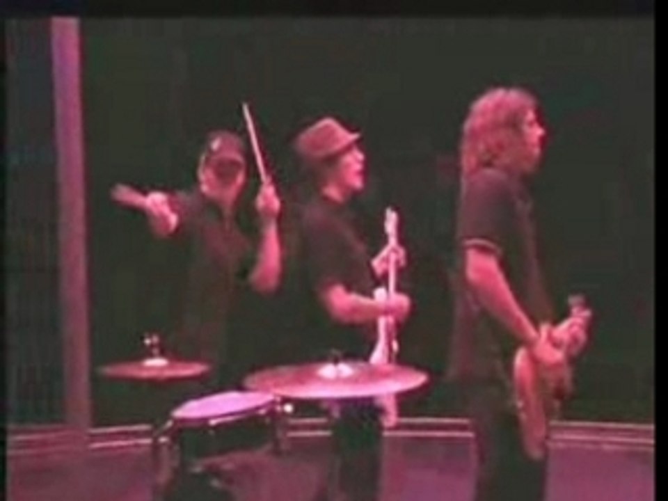 Sportfreunde stiller - alles Roger ! (better quality)