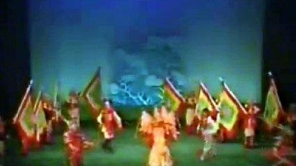 Bob Hope Visits 1979's Peking Opera