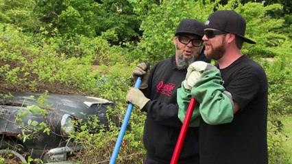 Junkyard 1956 Buick Hack! - Roadkill Ep. 53_16