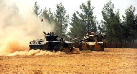 Suriye'deki Operasyonda Hedef Olan Tankımız Rus Silahıyla Vurulmuş