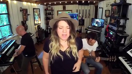 Kelly Clarkson -- Love On The Brain -- Rihanna Cover