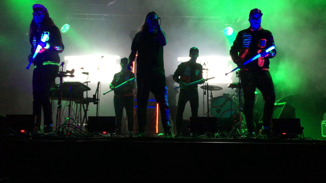 Black Bones en concert au Cabaret Vert