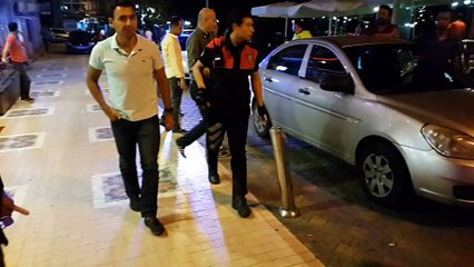 POMPALI İLE GELDİ, POLİSİN ZAMANINDA MÜDAHALESİ KATLİAMI ÖNLEDİ...