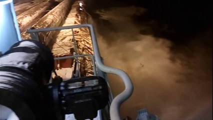 Un cargo perd sa marchandise.