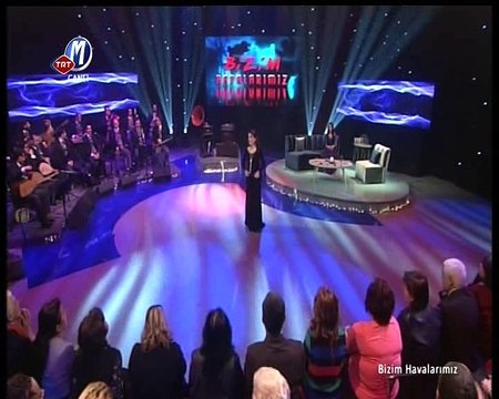 ADİLE KURT KARATEPE - PENCEREDEN KAR GELİYOR