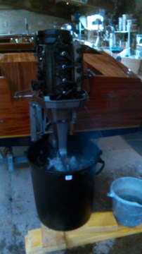 Mariner magnum 40 4 cylindres 2 temps