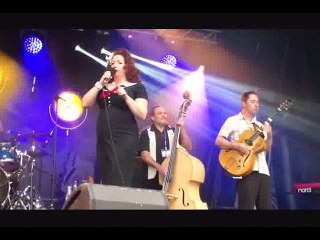 Laura B and her Band bethune retro 2016