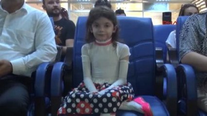 İzmir Sizin Hiç Kelebek Kardeşiniz Oldu Mu"