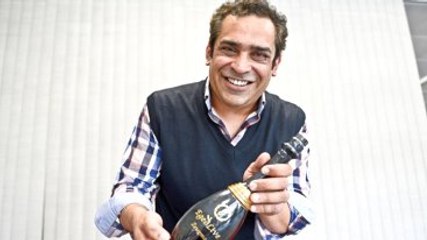 Şarkıcı Ege Artık Ormanda Yaşıyor