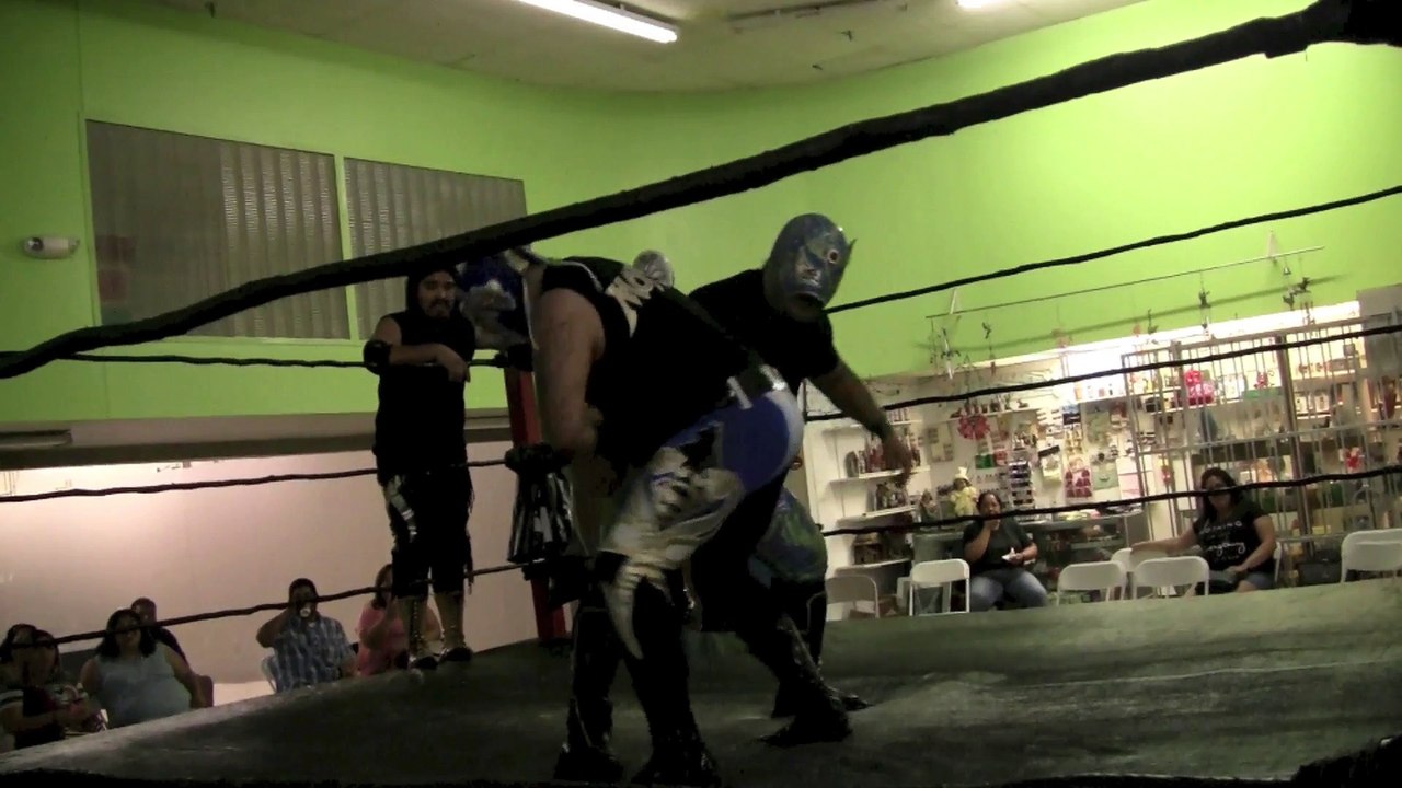 Dioses Del Mal vs Maligno, Sangre Guerrera Jr, and Clon x