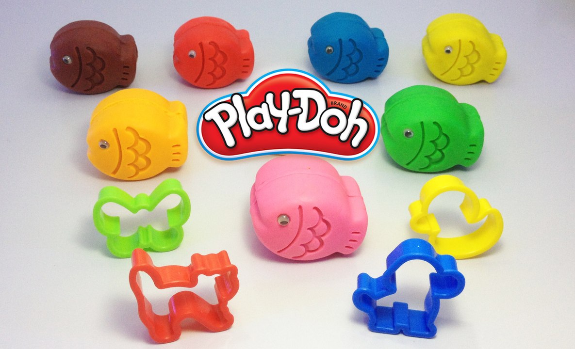 Play Creative and Learn Colours with Play Dough Fish Apple Fish Molds Fun ! Creative for Kids