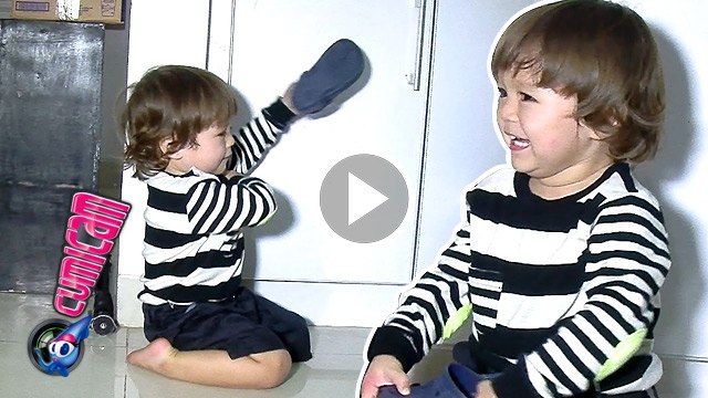 El Barack Main Sulap Sambil Marah - Cumicam 29 Agustus 2016