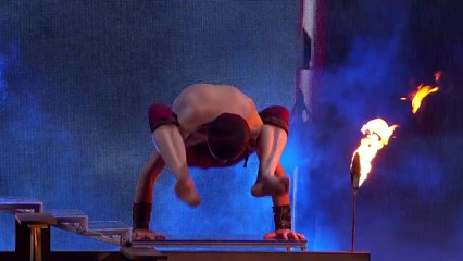 Vello Vaher Crazy Contortionist Entertains the Crowd America's Got Talent 2016