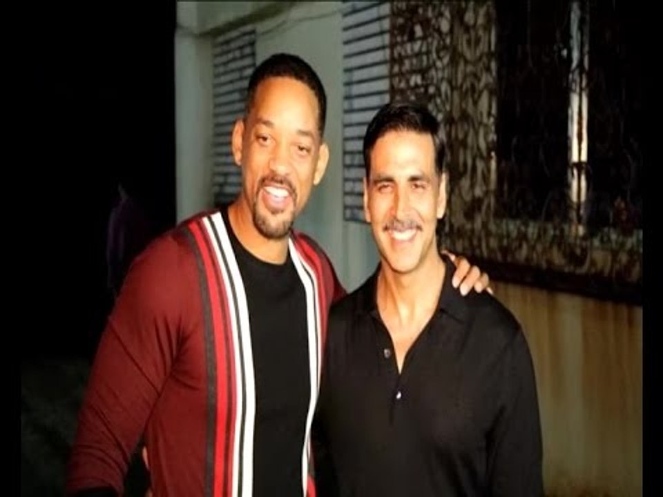 Rustom Success Party | Akshay Kumar & Will Smith | Bollywood Celebs