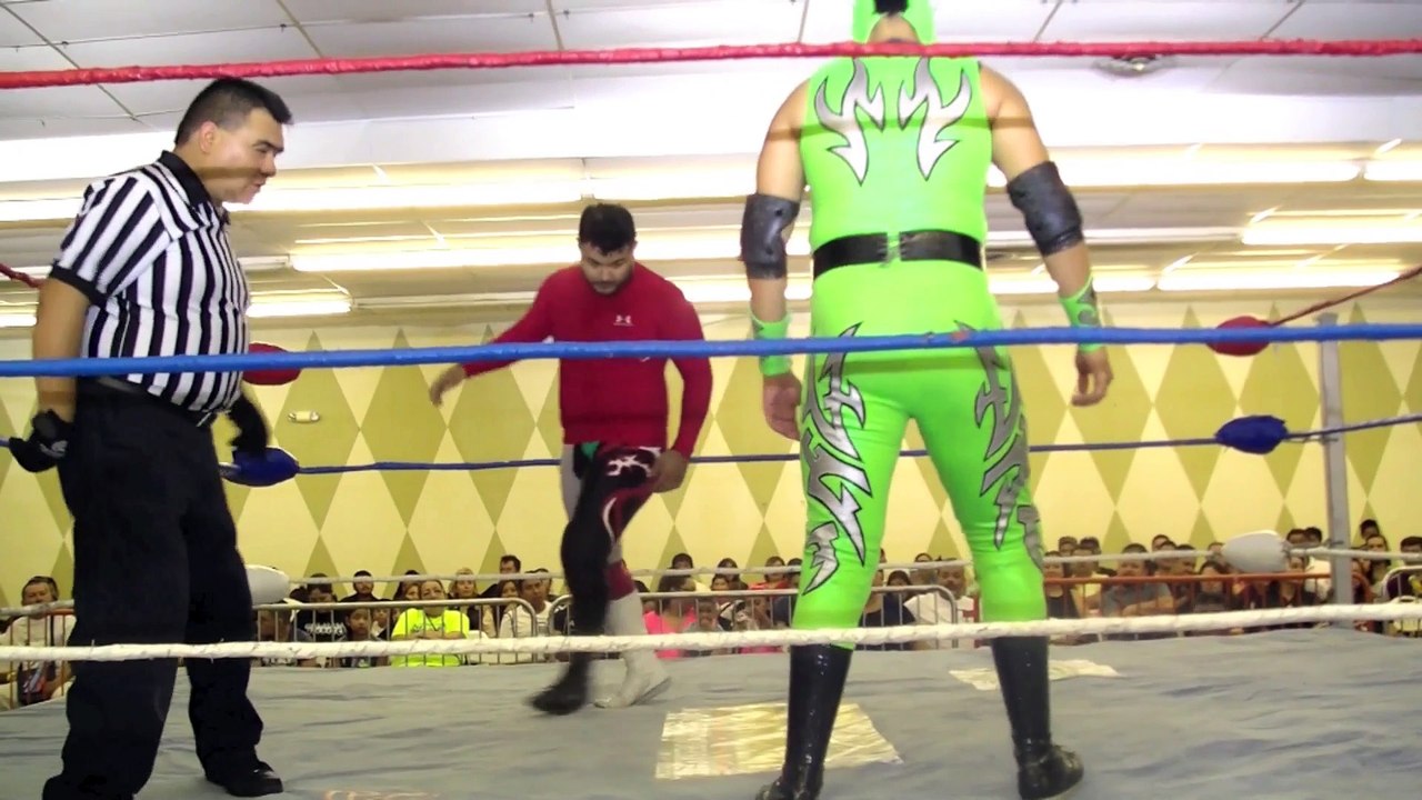 Estalari Jr vs Krarez (Martinez Entertainment) Lucha Libre