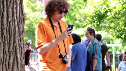 Can You Tell Which Strangers Are Playing Pokémon Go