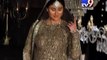 Kareena Kapoor walks the ramp with her baby bump at LFW2016 - Tv9 Gujarati