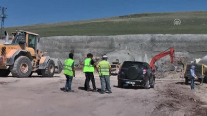 Mozaret Tüneli İçin İlk Kazma Vuruldu