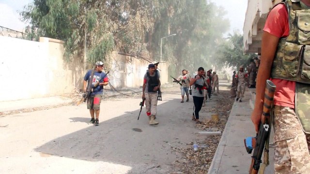 Libye : 18 soldats loyalistes tués dimanche par l'EI
