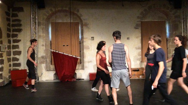 Des élèves des conservatoires de la région en stage théâtral