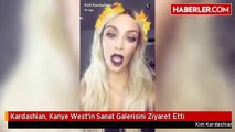 Kardashian, Kanye West'in Sanat Galerisini Ziyaret Etti