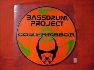 BASSDRUM PROJECT.''COMPRESSOR.''.(CUT & PALY.)(12''.)(2002.)