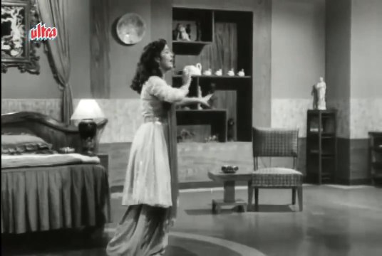 Aye Dil Mujhe Bata De - Shyama, Geeta Dutt, Bhai Bhai Song