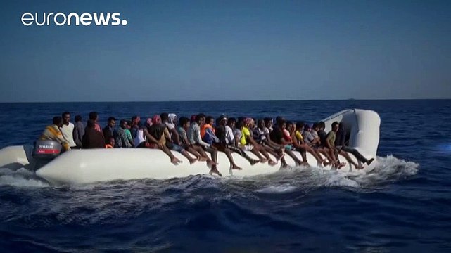 У берегов Ливии спасли 10-дневного младенца