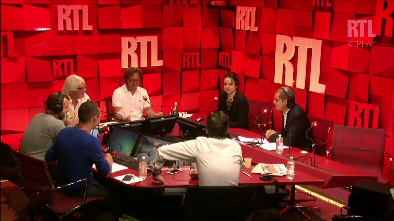 Amélie Nothomb : "Le seul mariage que j'accepterais, ce serait avec Stéphane Bern"