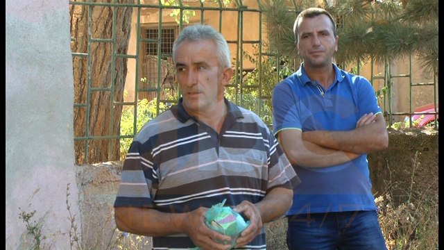 Lopa e semure ne Kukes, fermeri ia dergon ministrit Panariti