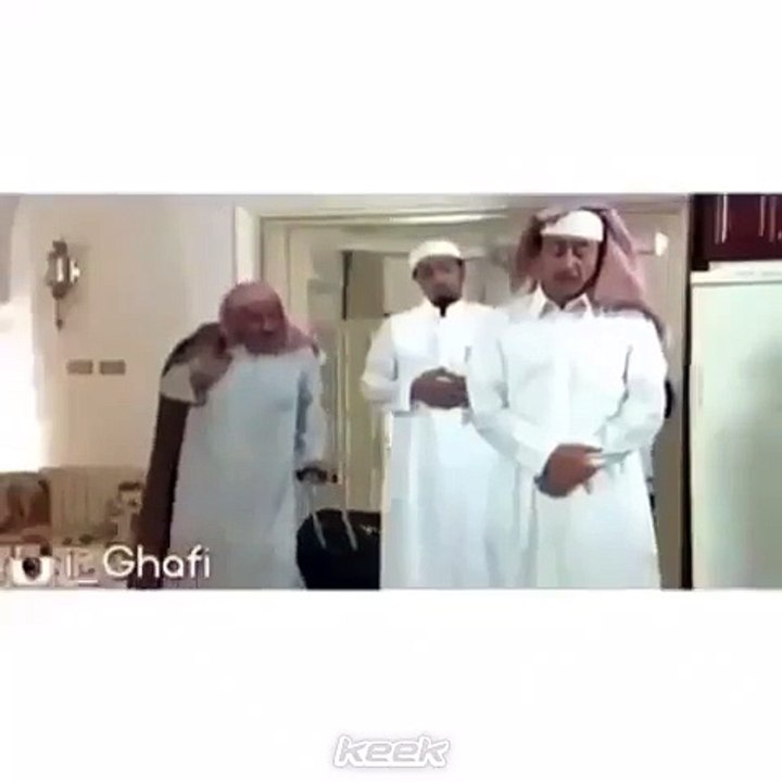 اضحك وسع_صدرك وناسه هههه????????????