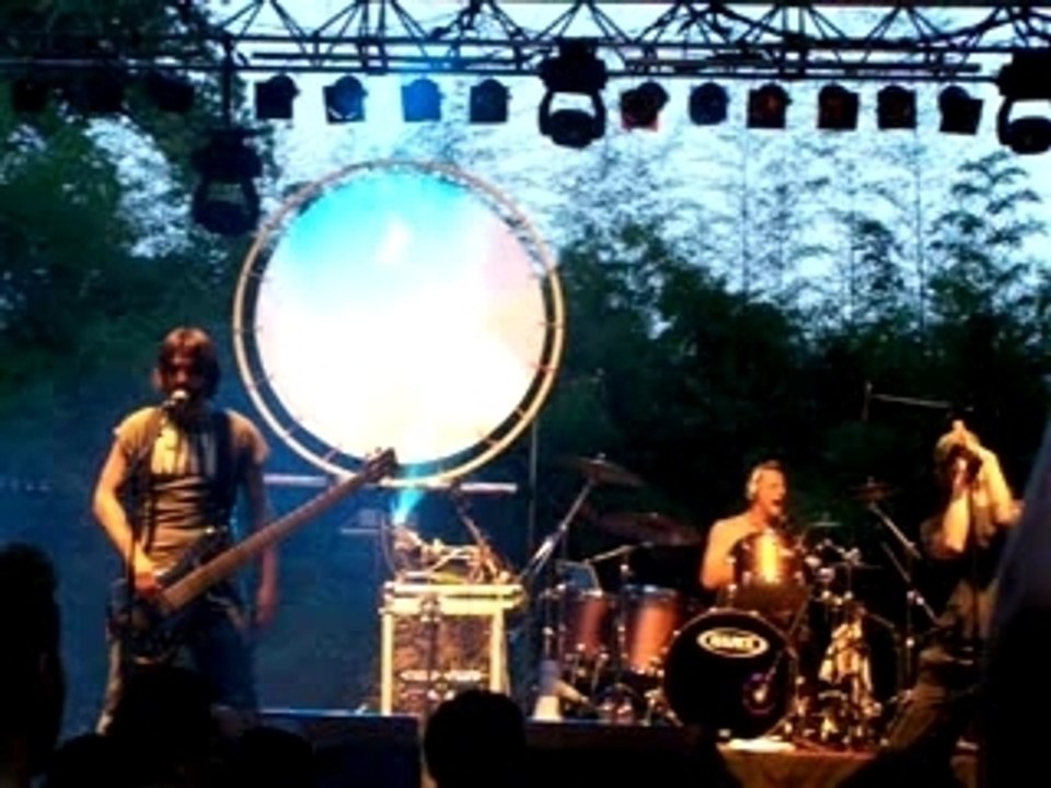 Shaka Ponk Pau  31 Juillet 2007