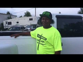 Hilariously Honest Car Salesman Explains How His Business Operates