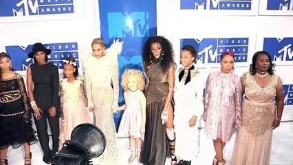 Beyonce steals the show at MTV Video Music Awards 2016