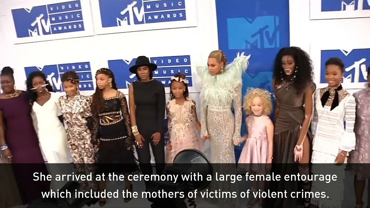 Beyonce steals the show at MTV Video Music Awards 2016
