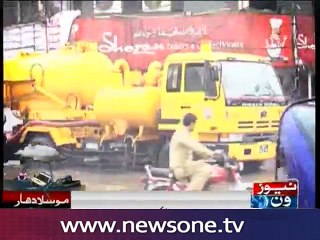 Heavy rain leaves Lahore inundated