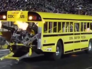 Avec ce bus, vous ne serez plus jamais en retard à l'école