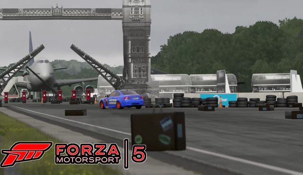 Captain Caveman BMW M3 Top Gear London Challenge Race