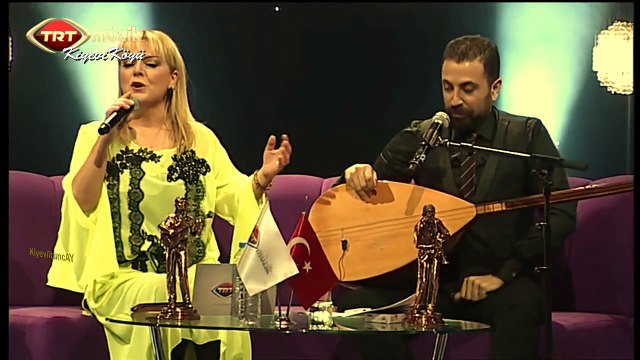 Uyan Sunam Uyan-İsmail Altunsaray&Türkü(TRTMÜZIK)