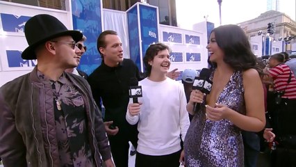 Lukas Graham Are White Carpet Awestruck | 2016 Video Music Awards | MTV