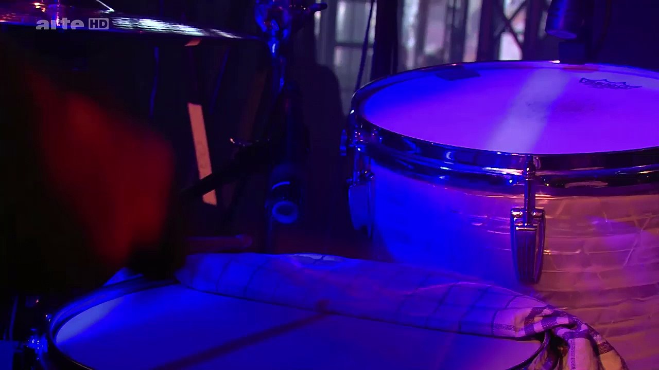 Sarah & Julian @ [PIAS] NITES