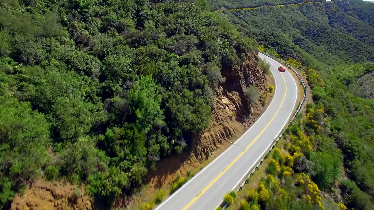 2016 Cadillac CTS-V vs. 2016 Lexus GS F - Head 2 Head Ep. 78_26