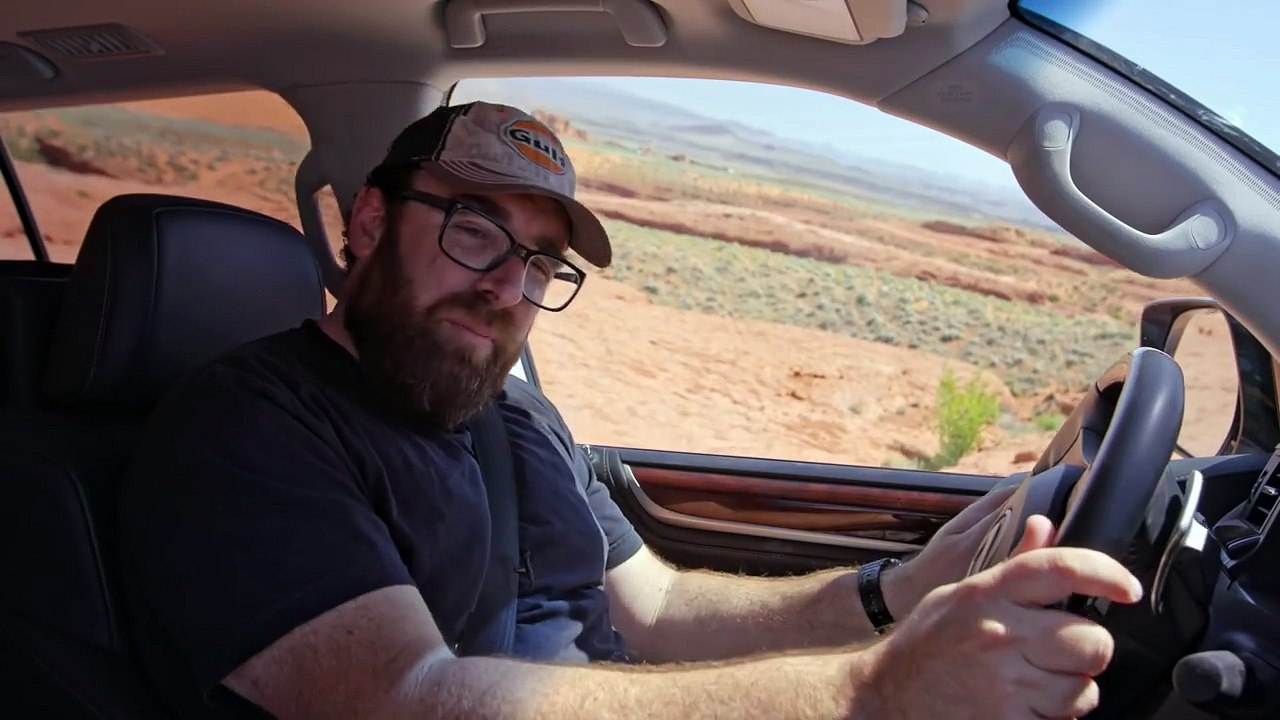 2016 Lexus LX 570- Just How Good Is The Most Expensive Lexus- - Ignition Ep. 158_10