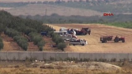 Kilis Çatışma Tedirginliği Suriyelileri Sınıra Akın Ettirdi