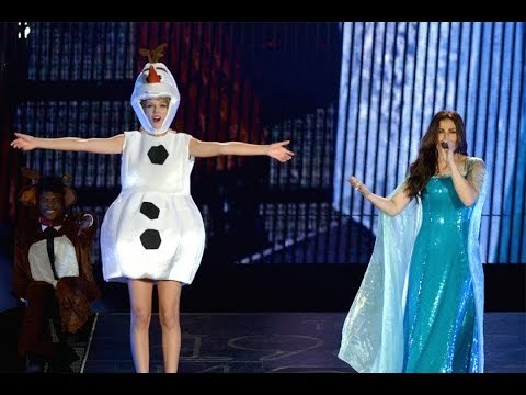 Taylor Swift Performs With Idina Menzel And Alessia Cara Perform During The 1989 World Tour