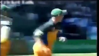 Top 10 Amazing Catches in Cricket History