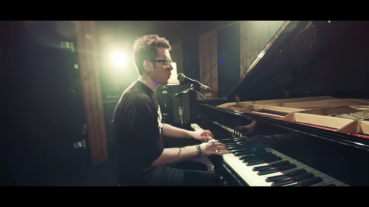 $$-Blank Space- Full Video Song-$$