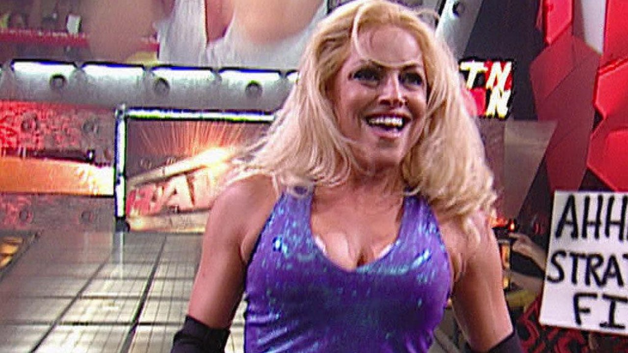 Trish Stratus vs Stacy Keibler Bra and Panties Match Women's Title