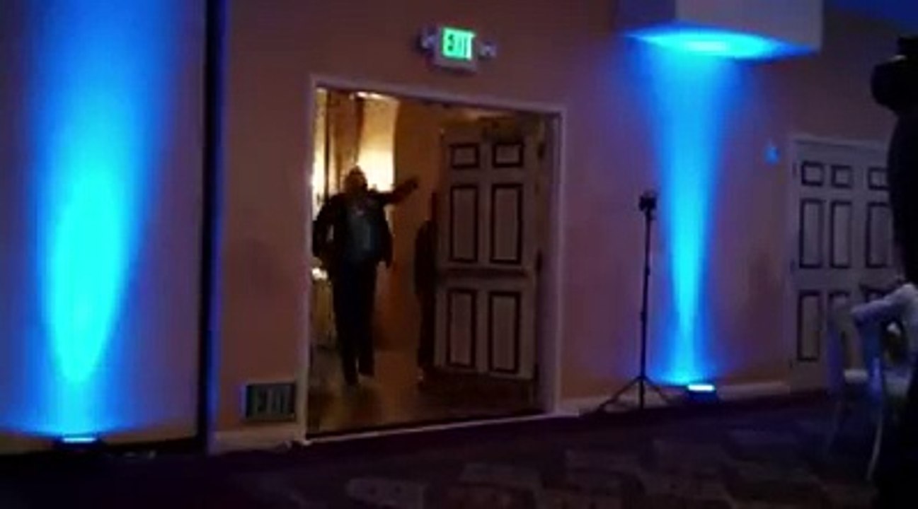 FUNNY WEDDIING VIDEO