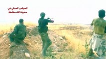 Rebeldes islamistas ganan terreno en la provincia siria de Hama y controlan Halfaya